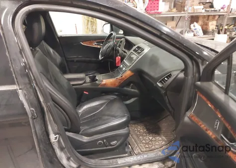 2017 Lincoln Mkx Reserve z USA, uszkodzony, nr VIN 2LMPJ8LR9HBL33246